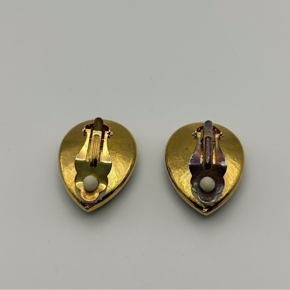 Vintage Seafoam Green Enamel Swirl Painted Teardrop Clip On Earrings Gold Tone - Picture 5 of 6